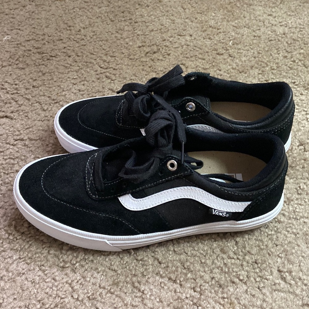 Vans New Black w white stripe white soles, black laces suede, ultra Cush 6.5